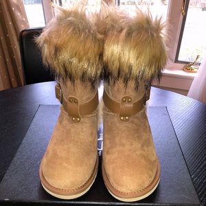 New with box Australia Luxe Collective boots